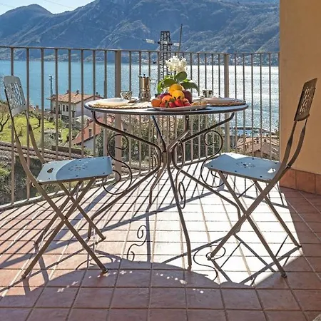 Mansarda Sole E Lägenhet