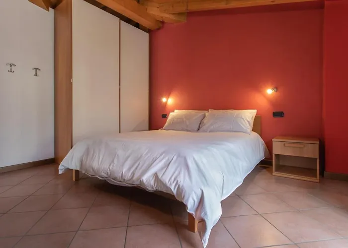 Mansarda Sole E Apartamento Lierna