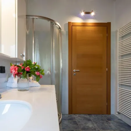 Mansarda Sole E Lierna