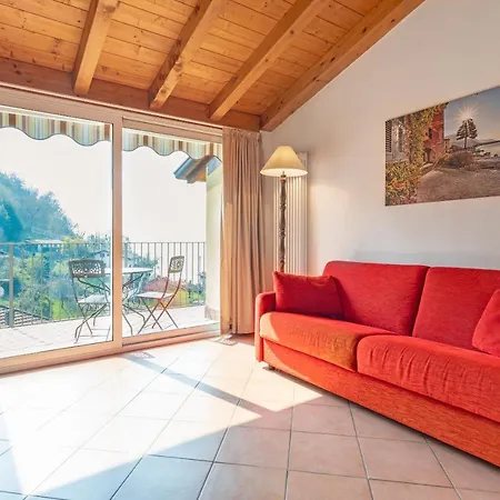 Mansarda Sole E Lierna