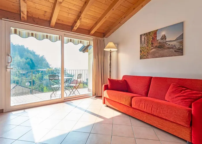 Mansarda Sole E Lierna